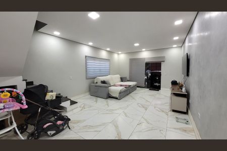 Casa de condomínio para alugar com 250m², 3 quartos e 2 vagas Casa de condomínio para alugar com 250m², 3 quartos e 2 vagasSala