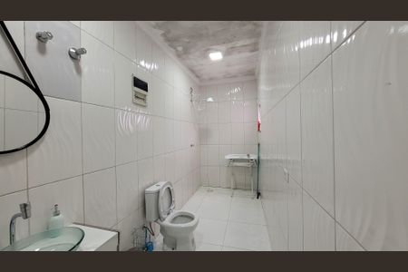 Casa de condomínio para alugar com 250m², 3 quartos e 2 vagas Casa de condomínio para alugar com 250m², 3 quartos e 2 vagasBanheiro - Piso Quartos