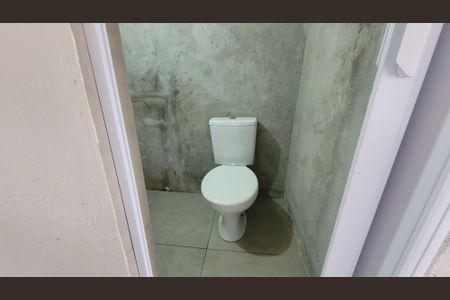 Casa de condomínio para alugar com 250m², 3 quartos e 2 vagas Casa de condomínio para alugar com 250m², 3 quartos e 2 vagasBanheiro Serviço