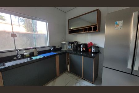 Casa de condomínio para alugar com 250m², 3 quartos e 2 vagas Casa de condomínio para alugar com 250m², 3 quartos e 2 vagasCozinha