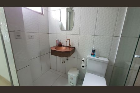 Casa de condomínio para alugar com 250m², 3 quartos e 2 vagas Casa de condomínio para alugar com 250m², 3 quartos e 2 vagasBanheiro Suite