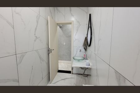 Casa de condomínio para alugar com 250m², 3 quartos e 2 vagas Casa de condomínio para alugar com 250m², 3 quartos e 2 vagasBanheiro Social