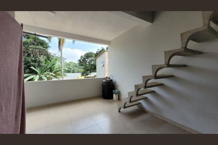 Casa de condomínio para alugar com 250m², 3 quartos e 2 vagas Casa de condomínio para alugar com 250m², 3 quartos e 2 vagasSuite - Varanda