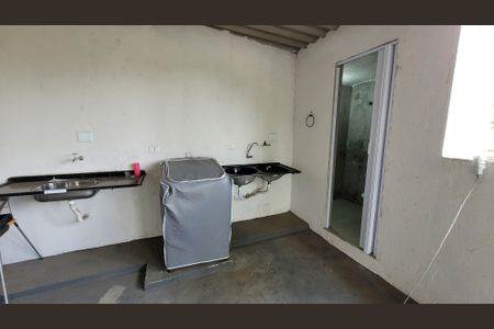 Casa de condomínio para alugar com 250m², 3 quartos e 2 vagas Casa de condomínio para alugar com 250m², 3 quartos e 2 vagasÁrea de Serviço (Terceiro piso)