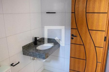 Banheiro de kitnet/studio para alugar com 1 quarto, 50m² em Setor Vila João Vaz, Goiânia