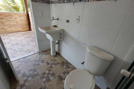 Casa de condomínio para alugar com 75m², 2 quartos e sem vagaBanheiro 2