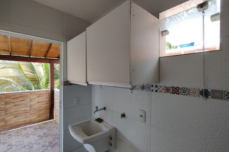 Casa de condomínio para alugar com 75m², 2 quartos e sem vagaBanheiro 2