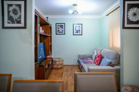 Apartamento à venda com 103m², 3 quartos e 2 vagas Apartamento à venda com 103m², 3 quartos e 2 vagasSala de TV