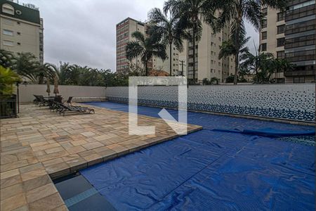 Apartamento à venda com 103m², 3 quartos e 2 vagas Apartamento à venda com 103m², 3 quartos e 2 vagasPiscina