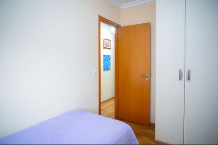 Apartamento à venda com 103m², 3 quartos e 2 vagas Apartamento à venda com 103m², 3 quartos e 2 vagasQuarto 2