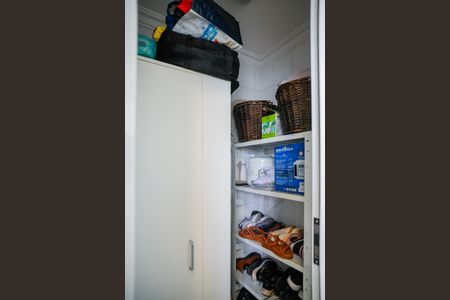 Apartamento à venda com 103m², 3 quartos e 2 vagas Apartamento à venda com 103m², 3 quartos e 2 vagasDespensa