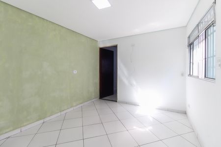 Sala de casa para alugar com 2 quartos, 100m² em Vila Curuçá Velha, São Paulo