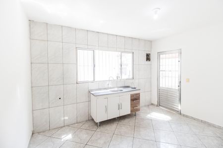 Casa para alugar com 91m², 2 quartos e 2 vagasCozinha