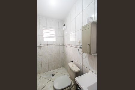 Casa para alugar com 91m², 2 quartos e 2 vagasBanheiro