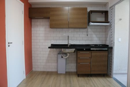 Sala e Cozinha Integrada de apartamento para alugar com 2 quartos, 29m² em Água Branca, São Paulo