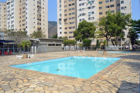 Apartamento para alugar com 7m², 2 quartos e 1 vagaÁrea comum - Piscina