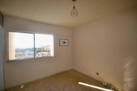 Sala de apartamento para alugar com 2 quartos, 7m² em Marco Dois, Nova Iguaçu