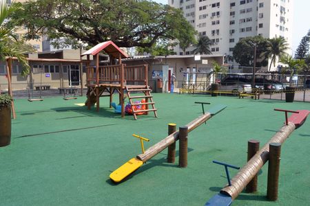 Apartamento para alugar com 7m², 2 quartos e 1 vagaÁrea comum - Playground