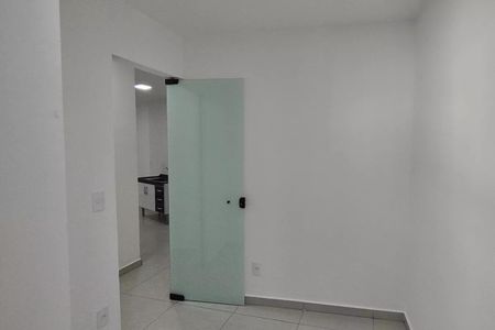 Quarto 1 de apartamento para alugar com 2 quartos, 45m² em São José, São Caetano do Sul