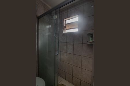 Casa à venda com 81m², 2 quartos e 2 vagas Casa à venda com 81m², 2 quartos e 2 vagasBanheiro