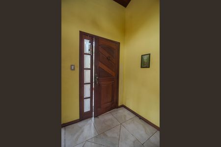 Casa à venda com 81m², 2 quartos e 2 vagas Casa à venda com 81m², 2 quartos e 2 vagasSala