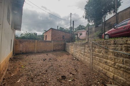 Casa à venda com 81m², 2 quartos e 2 vagas Casa à venda com 81m², 2 quartos e 2 vagasJardim
