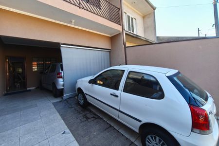 Casa à venda com 142m², 3 quartos e 2 vagasQuintal - Garagem