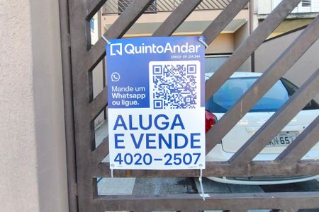 Casa à venda com 142m², 3 quartos e 2 vagasPLACA INSTALADA NA FACHADA