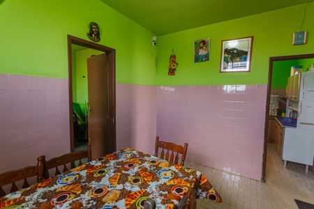 Casa à venda com 240m², 4 quartos e 1 vagaCopa