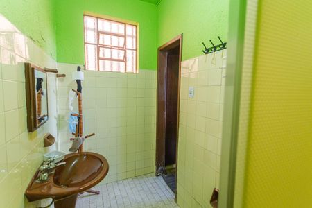Casa à venda com 240m², 4 quartos e 1 vagaBanheiro da Suíte