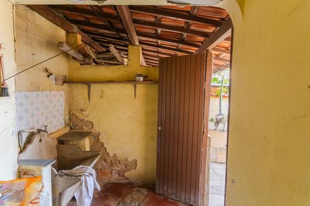 Casa à venda com 240m², 4 quartos e 1 vagaÁrea de Serviço 1 da Casa de Fundos