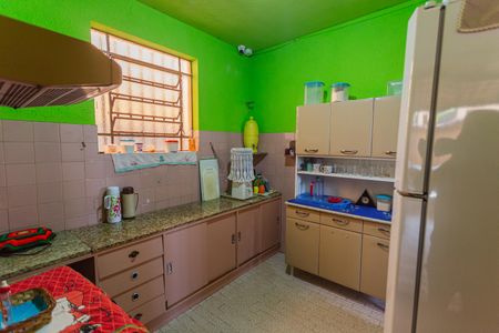 Casa à venda com 240m², 4 quartos e 1 vagaCozinha