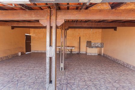 Casa à venda com 240m², 4 quartos e 1 vagaTerraço