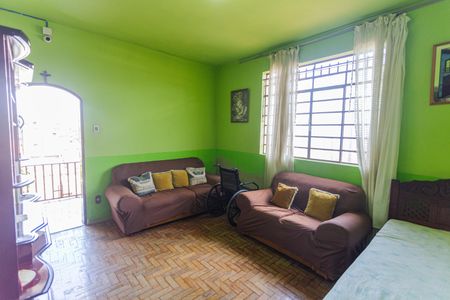 Sala de casa à venda com 4 quartos, 240m² em Santo Andre, Belo Horizonte