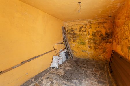 Casa à venda com 240m², 4 quartos e 1 vagaGaragem