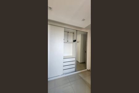 Quarto de apartamento para alugar com 3 quartos, 84m² em Jardim Zaira, Guarulhos