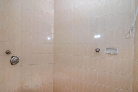 Apartamento à venda com 78m², 2 quartos e 1 vagaBanheiro Auxiliar