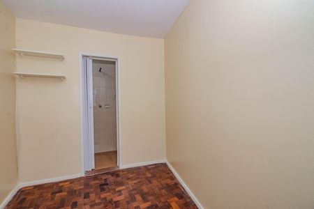 Apartamento à venda com 78m², 2 quartos e 1 vagaDependência