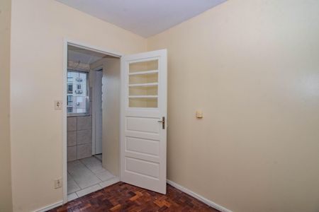 Apartamento à venda com 78m², 2 quartos e 1 vagaDependência