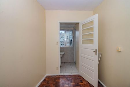 Apartamento à venda com 78m², 2 quartos e 1 vagaDependência