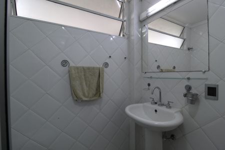 Apartamento para alugar com 134m², 3 quartos e 2 vagasBanheiro Social