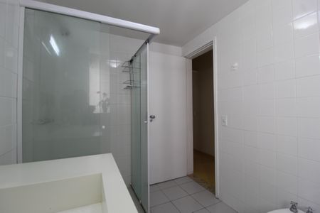 Apartamento para alugar com 134m², 3 quartos e 2 vagasBanheiro da Suíte