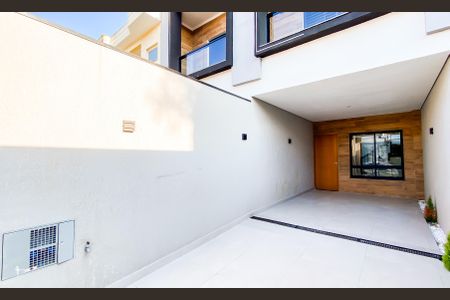 Casa à venda com 140m², 3 quartos e 2 vagasGaragem 