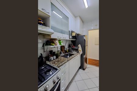 Apartamento à venda com 66m², 2 quartos e 2 vagasCozinha