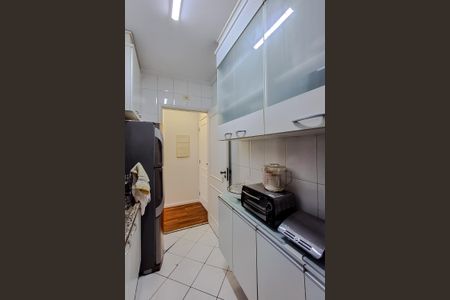 Apartamento à venda com 66m², 2 quartos e 2 vagasCozinha