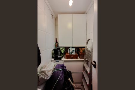 Apartamento à venda com 66m², 2 quartos e 2 vagasBanheiro de serviço