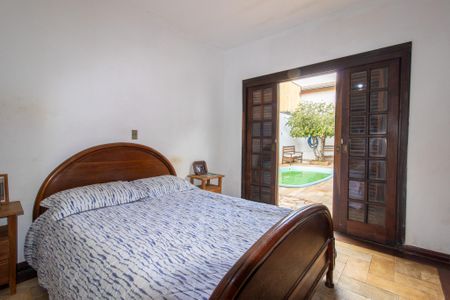 Casa à venda com 188m², 3 quartos e 2 vagasSuite