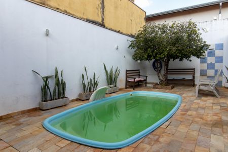 Casa à venda com 188m², 3 quartos e 2 vagasÁrea externa