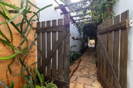 Casa à venda com 188m², 3 quartos e 2 vagasÁrea externa