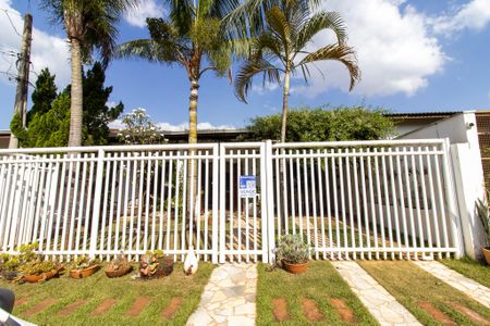 Casa à venda com 188m², 3 quartos e 2 vagasFachada